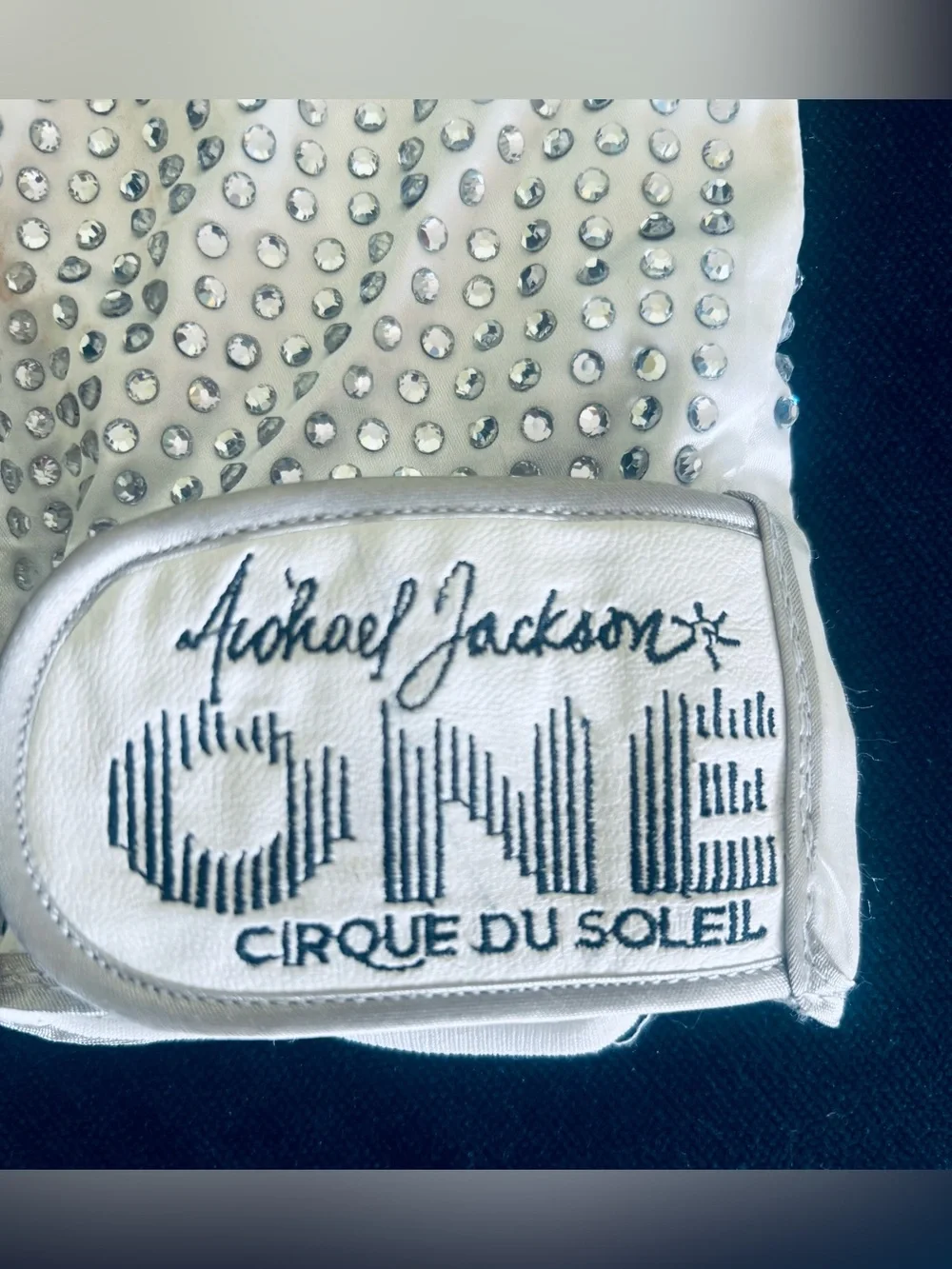 Michael Jackson ONE Cirque du Soleil Light-Up Souvenir Glove